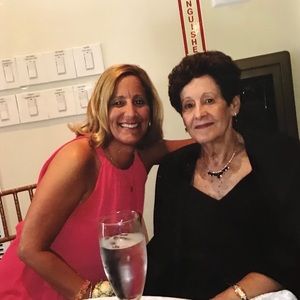 Meet your Posher, Donna